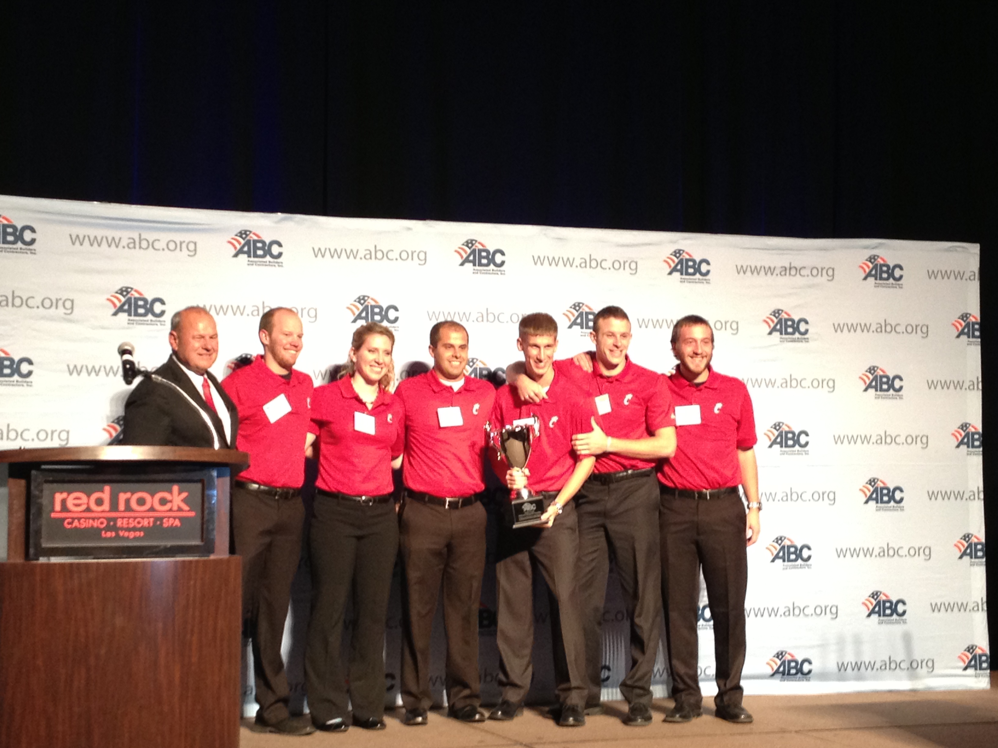 The University of Cincinnati Student Chapter team accepts their award for first-place from ABC National Chairman, Greg Hoberock.